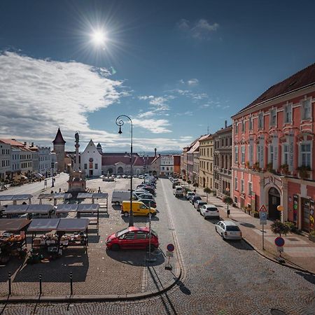 Renesancni Vinarsky Dum V Historickem Centru Znojma Appartement Znojmo Buitenkant foto